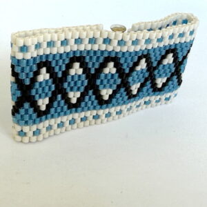 Motifs en bleu noir blanc